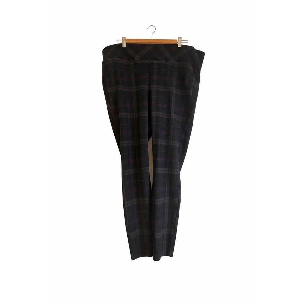 Torrid Pixie Pull-On Legging Pants – Size 3R (Equivalent to 3X / 22–24) – Plaid